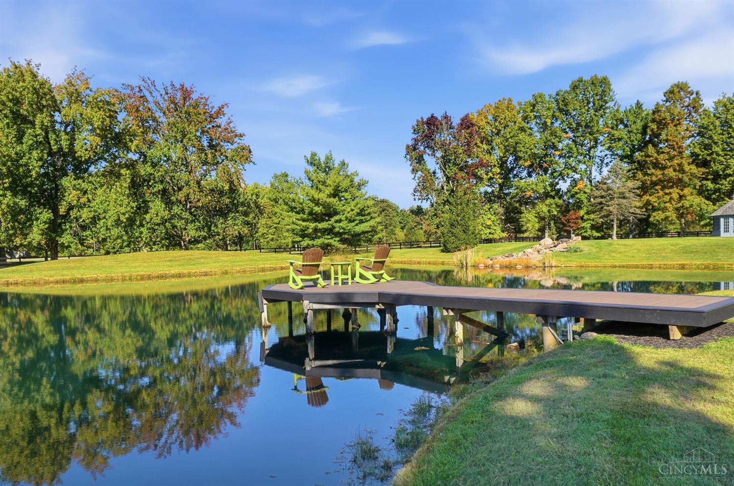 1600 Red Fox Lane