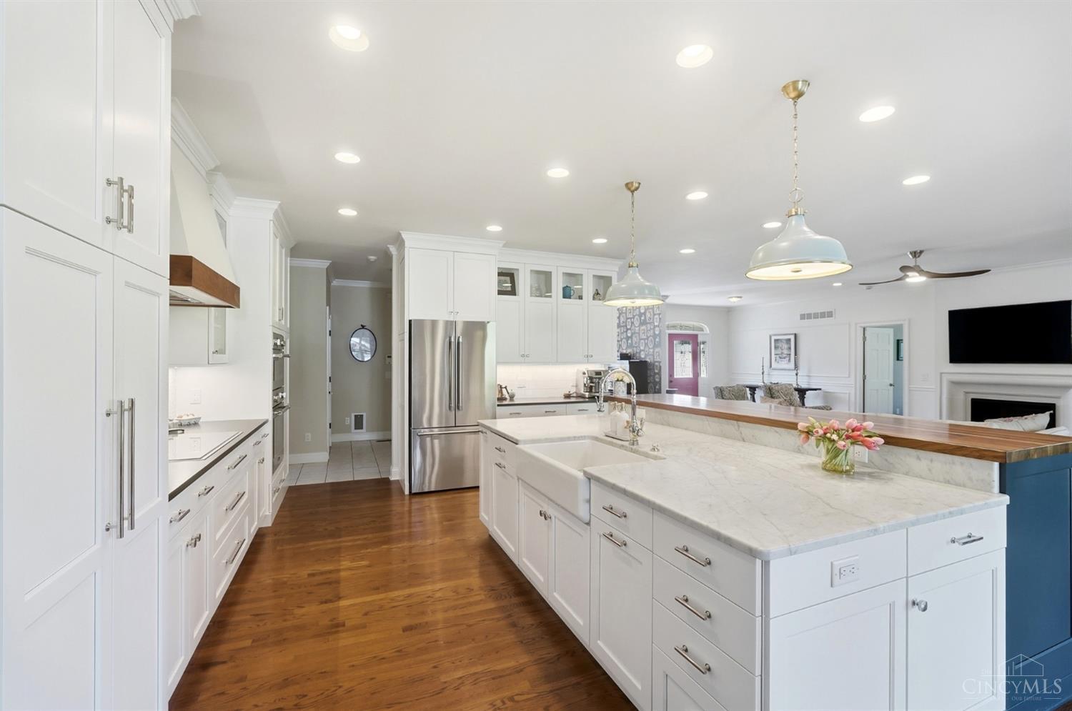 1600 Red Fox Lane