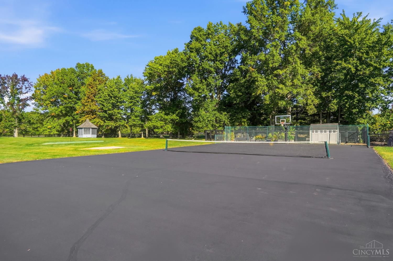 1600 Red Fox Lane
