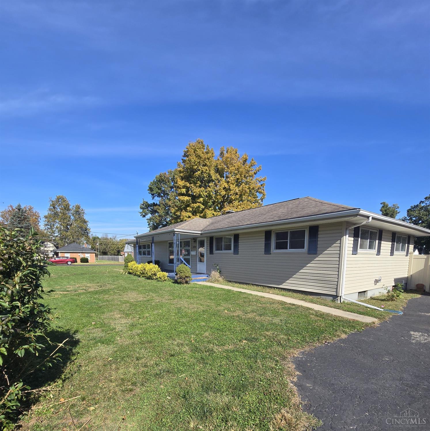Photo 1 of Single family home for sale at 4654 Redwood Dr, Fairfield, OH 45014 | MLS# 1898440 | Listing updated on 2026-10-27