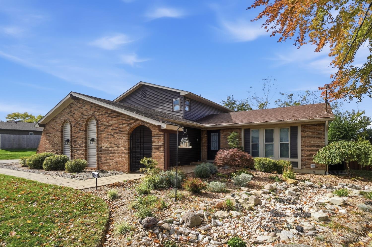 Photo 1 of Single family home for sale at 8913 Yorkshire Dr, West Chester, OH 45069 | MLS# 1898572 | Listing updated on 2026-10-27