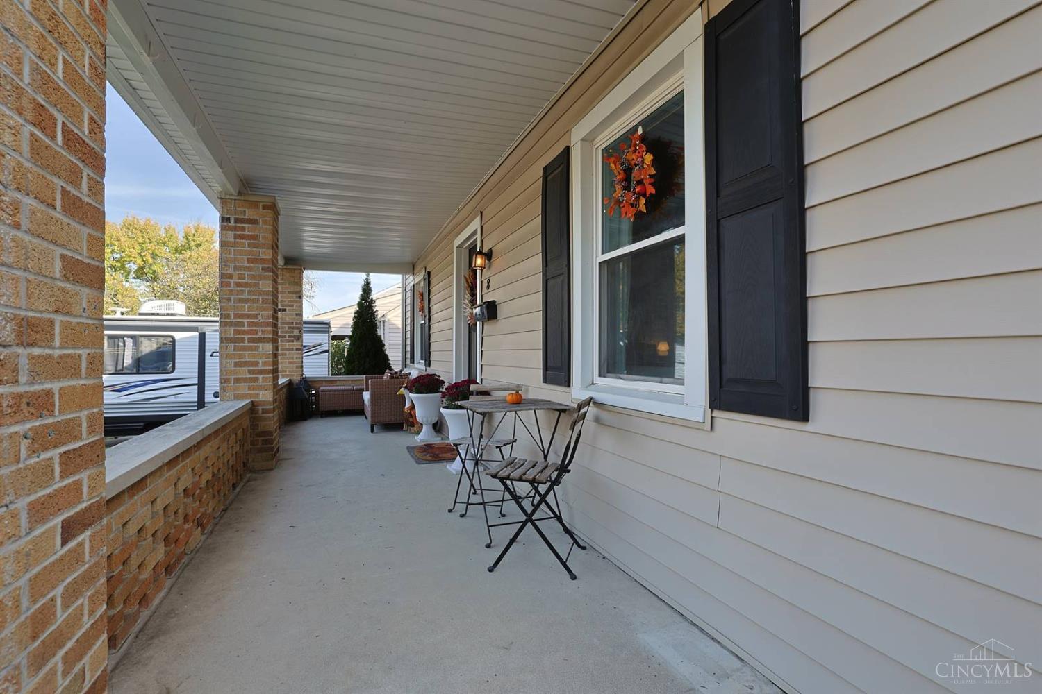 Photo 2 of Single family home for sale at 8 Mavern Ave, Hamilton, OH 45013 | MLS# 1898493 | Listing updated on 2026-10-29