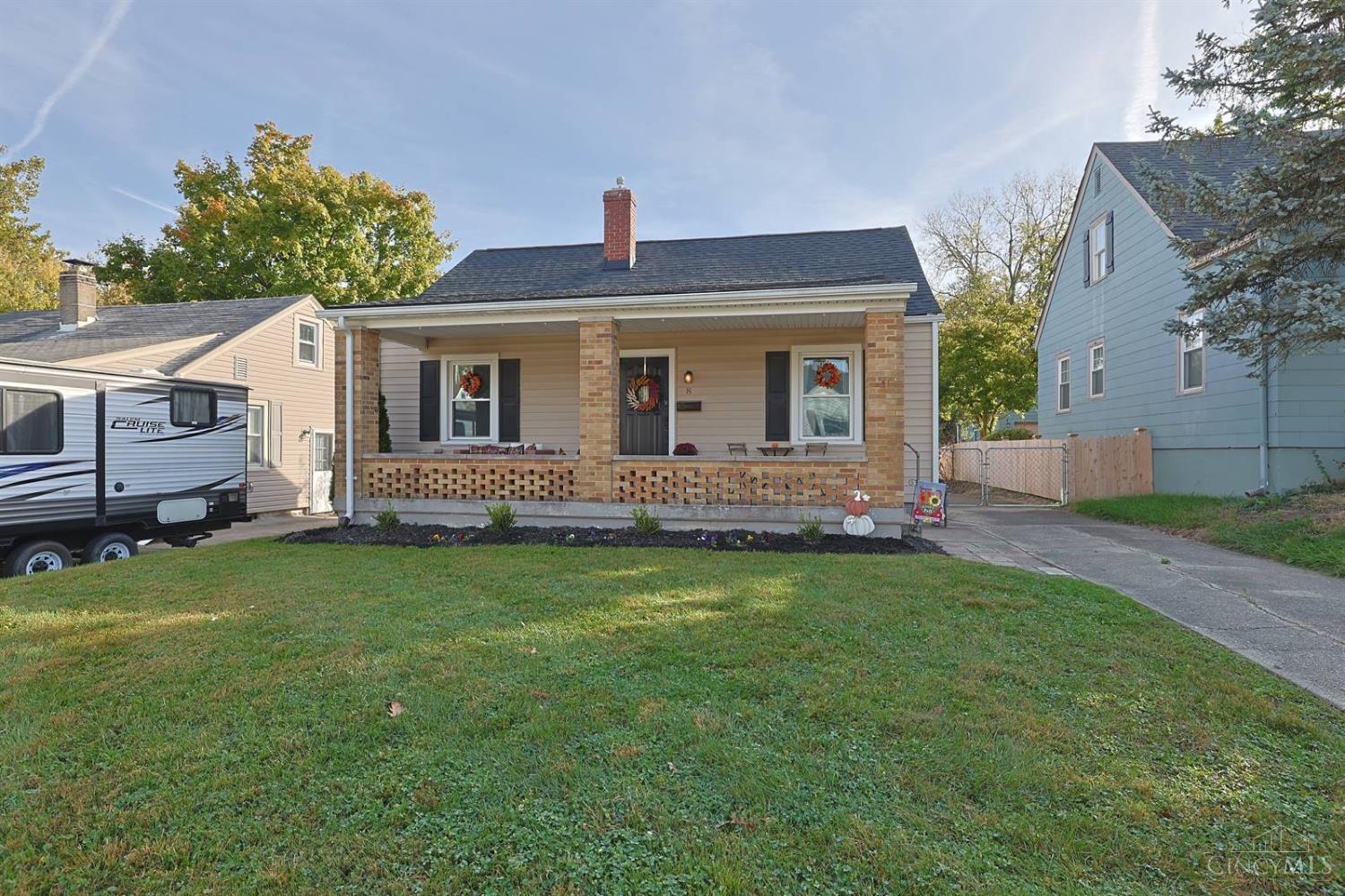 Photo 1 of Single family home for sale at 8 Mavern Ave, Hamilton, OH 45013 | MLS# 1898493 | Listing updated on 2026-10-29