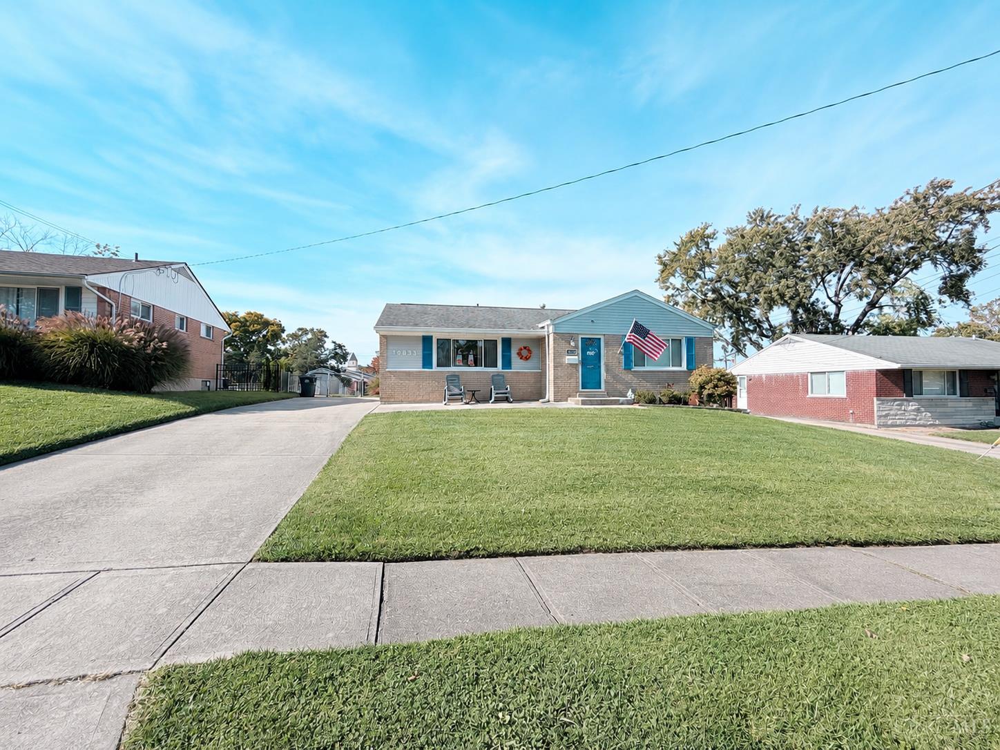 10833 Lemarie Drive