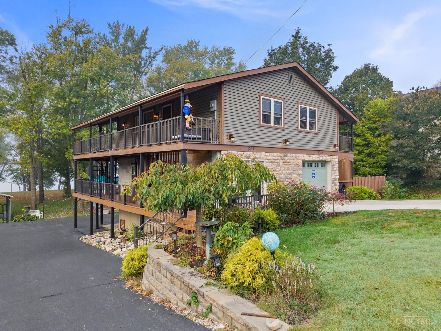Photo 4 of Single family home for sale at 805 Washington St, New Richmond, OH 45157 | MLS# 1898447 | Listing updated on 2026-10-28