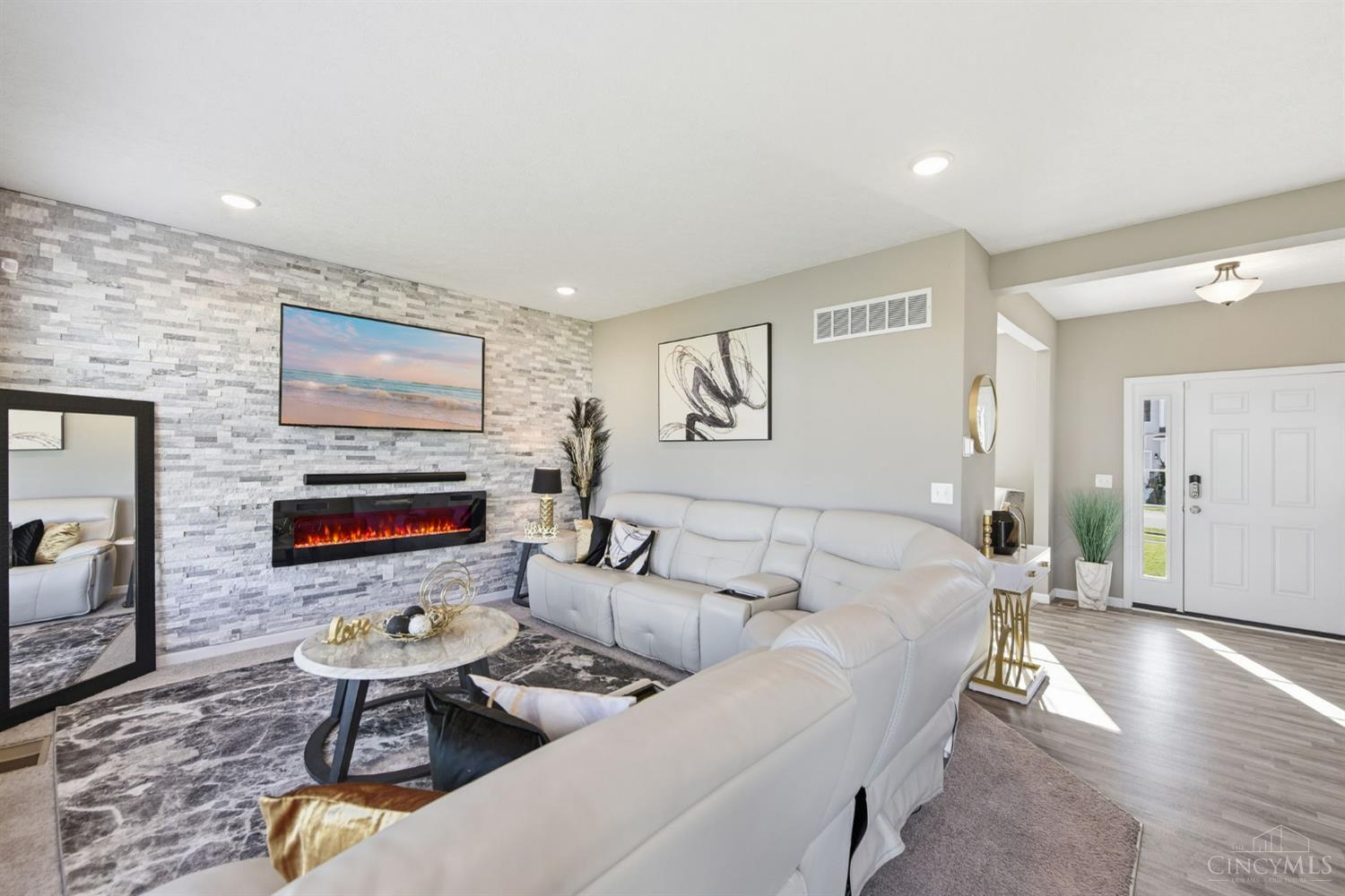 Photo 4 of Single family home for sale at 12002 Westland, Colerain Twp, OH 45251 | MLS# 1898479 | Listing updated on 2026-10-29