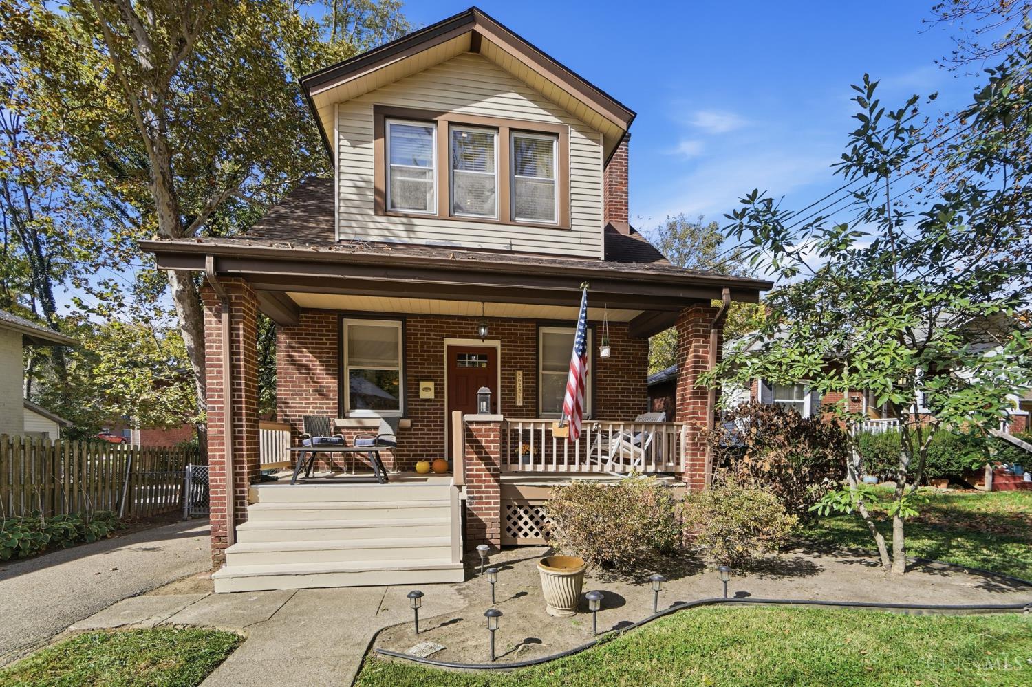6221 Bona Vista Place