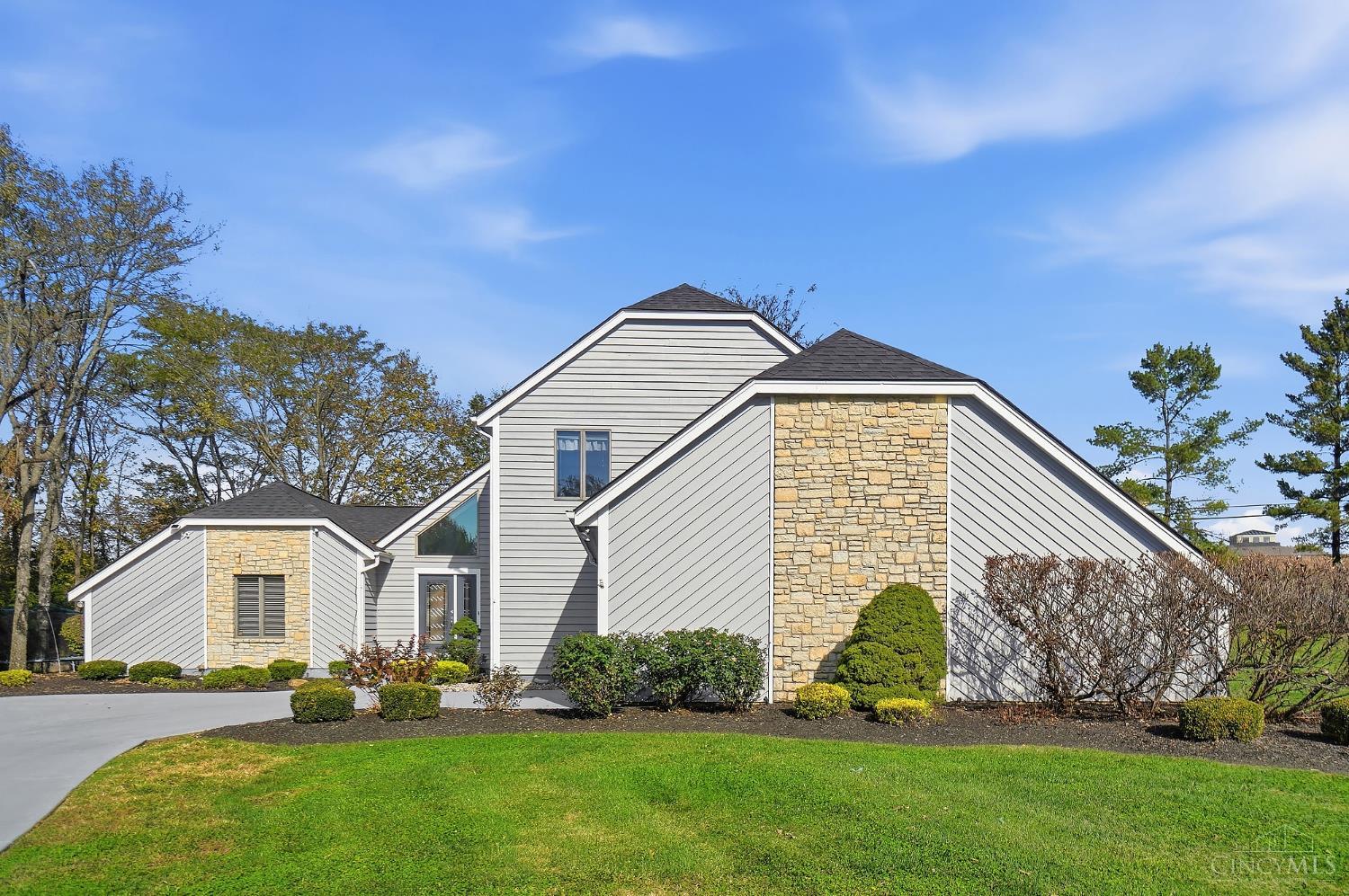 7229 W Hartford Court