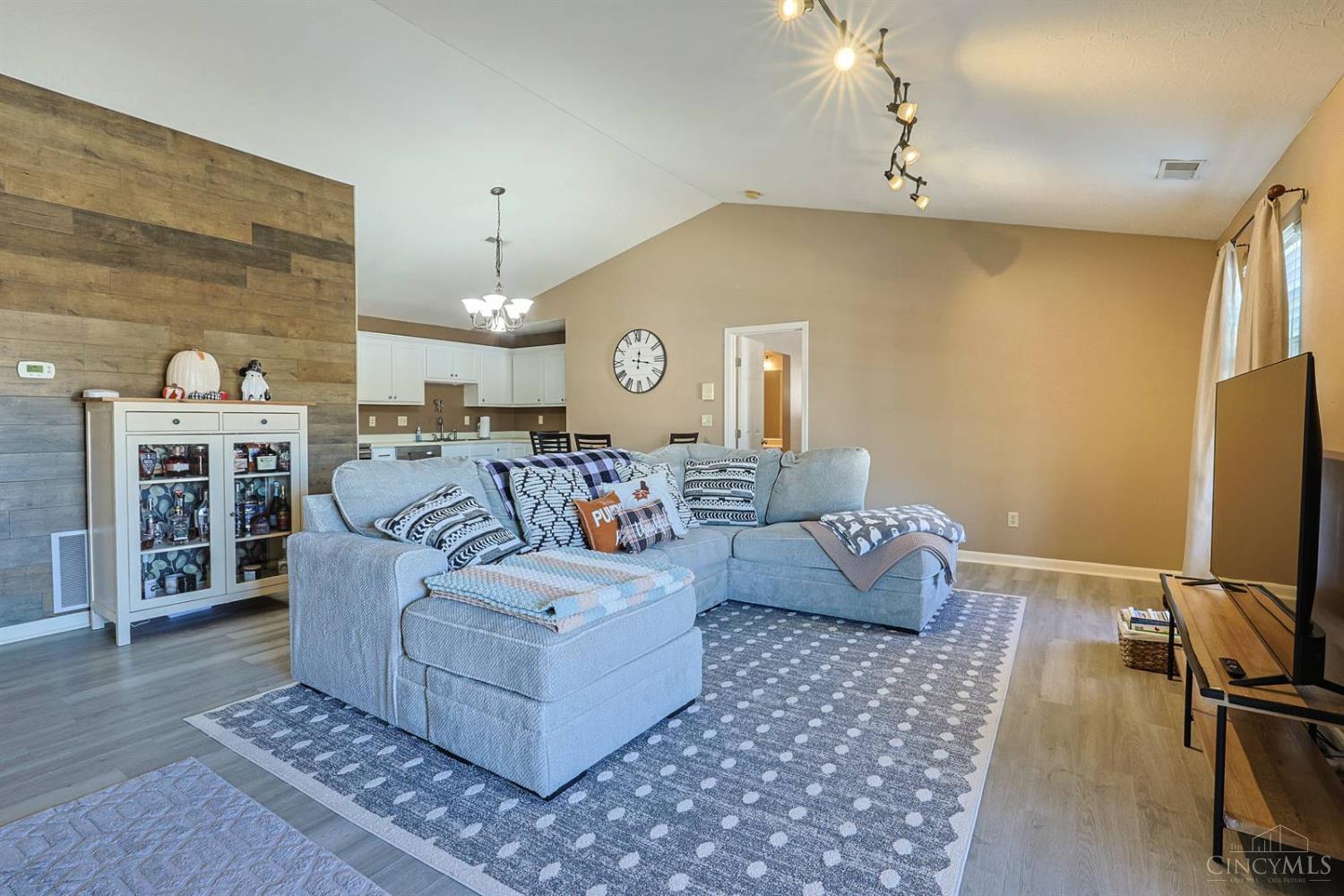 Photo 4 of Condo for sale at 3314 Emerald Lakes Dr #29, Green Twp, OH 45211 | MLS# 1898563 | Listing updated on 2026-10-28
