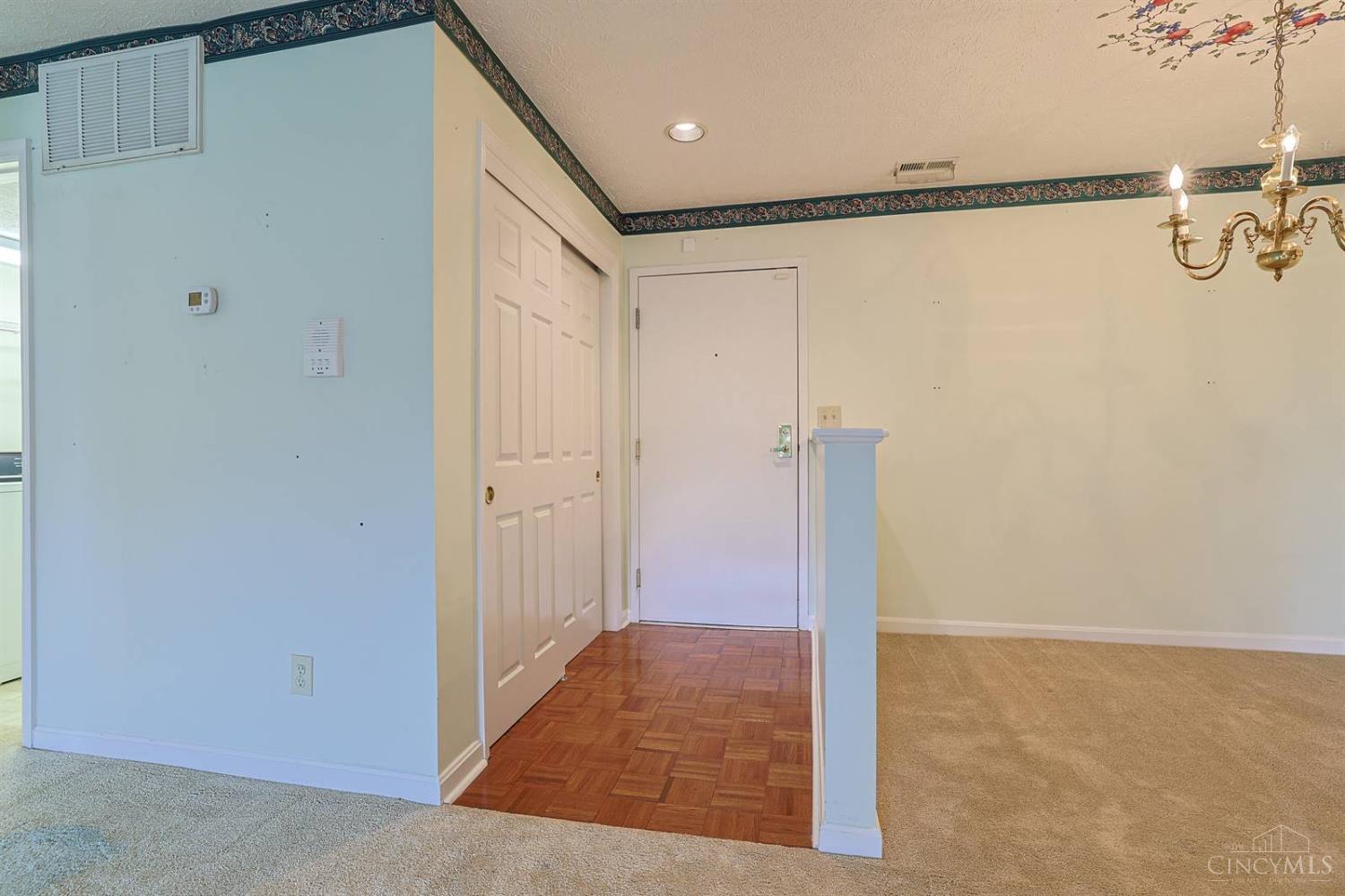 Photo 4 of Condo for sale at 4350 Regency Ridge Ct #205, Green Twp, OH 45248 | MLS# 1898560 | Listing updated on 2026-10-29