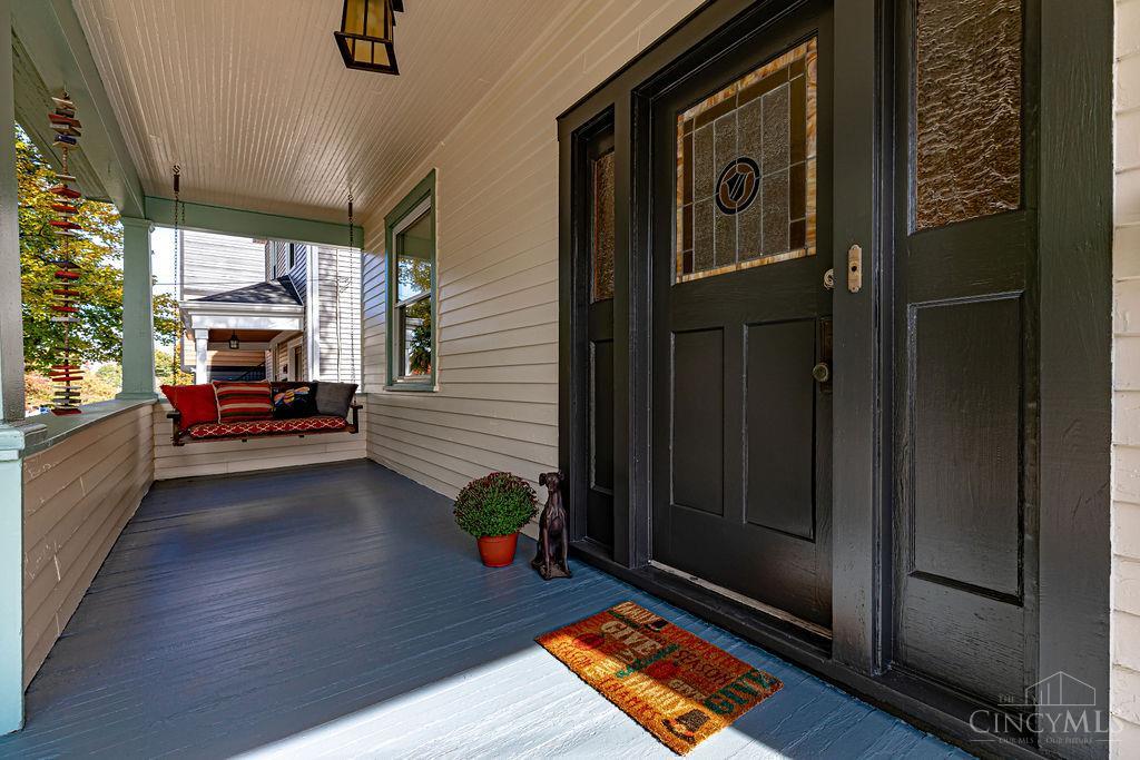 Photo 4 of Single family home for sale at 3700 Hyde Park Ave, Cincinnati, OH 45209 | MLS# 1896695 | Listing updated on 2026-10-29