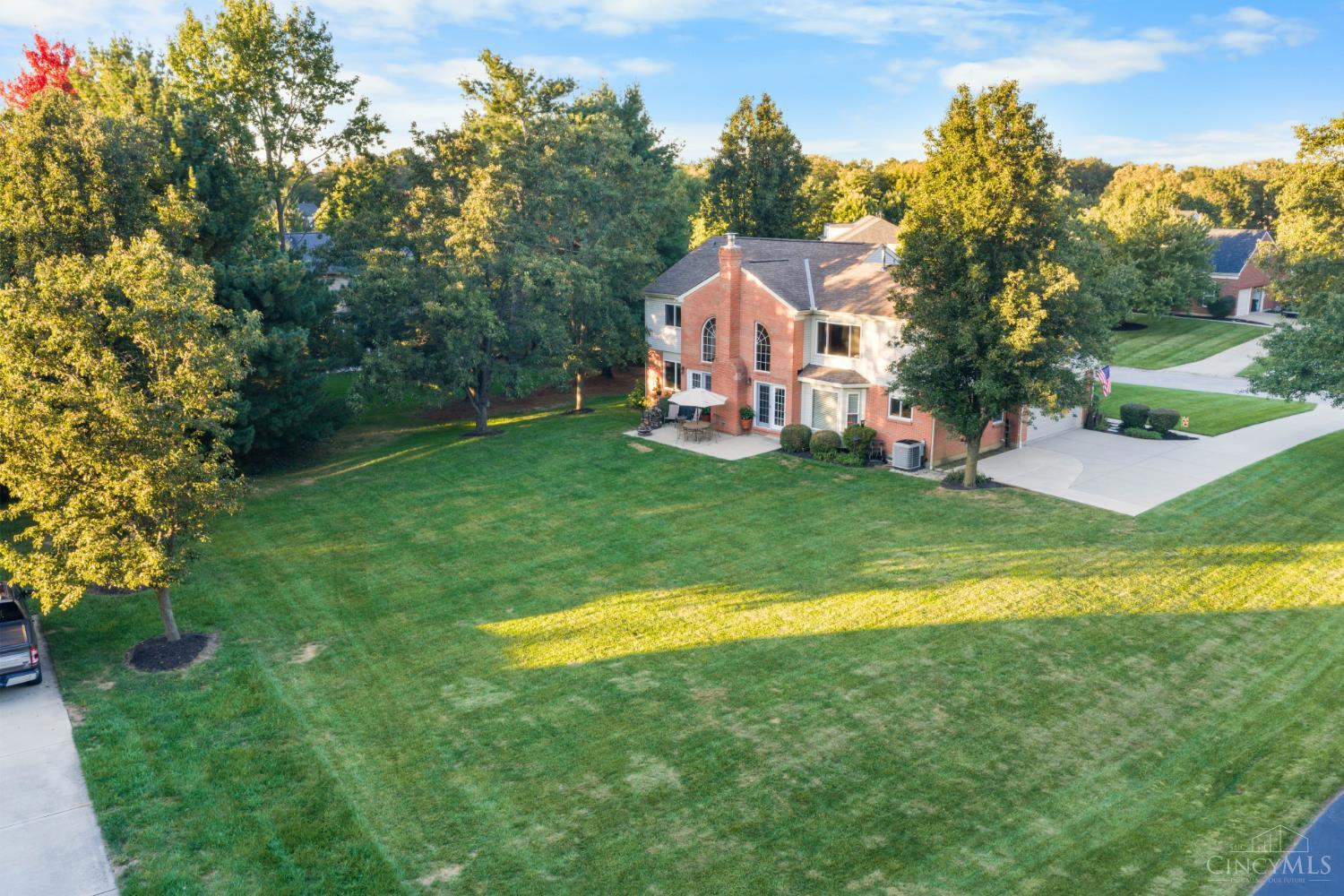 Photo 1 of Single family home for sale at 4989 Mallet Hl Dr, Milford, OH 45244 | MLS# 1898555 | Listing updated on 2026-10-28