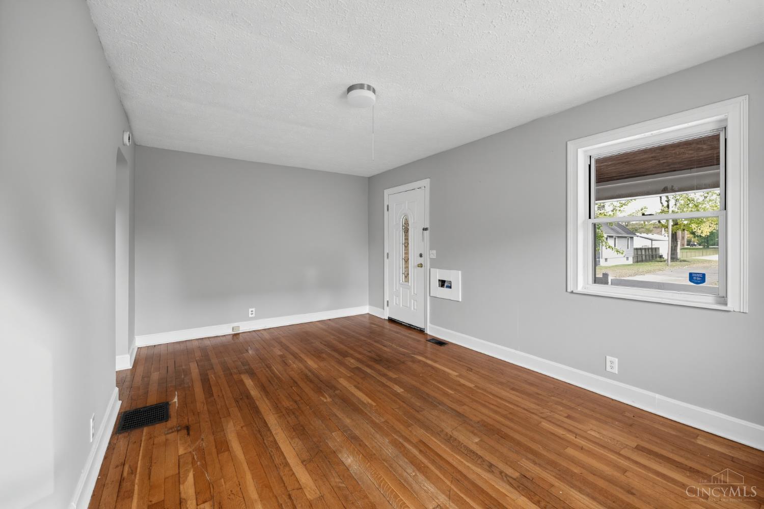 Photo 2 of Single family home for sale at 2010 W Galbraith Rd, North College Hill, OH 45239 | MLS# 1898474 | Listing updated on 2026-10-29