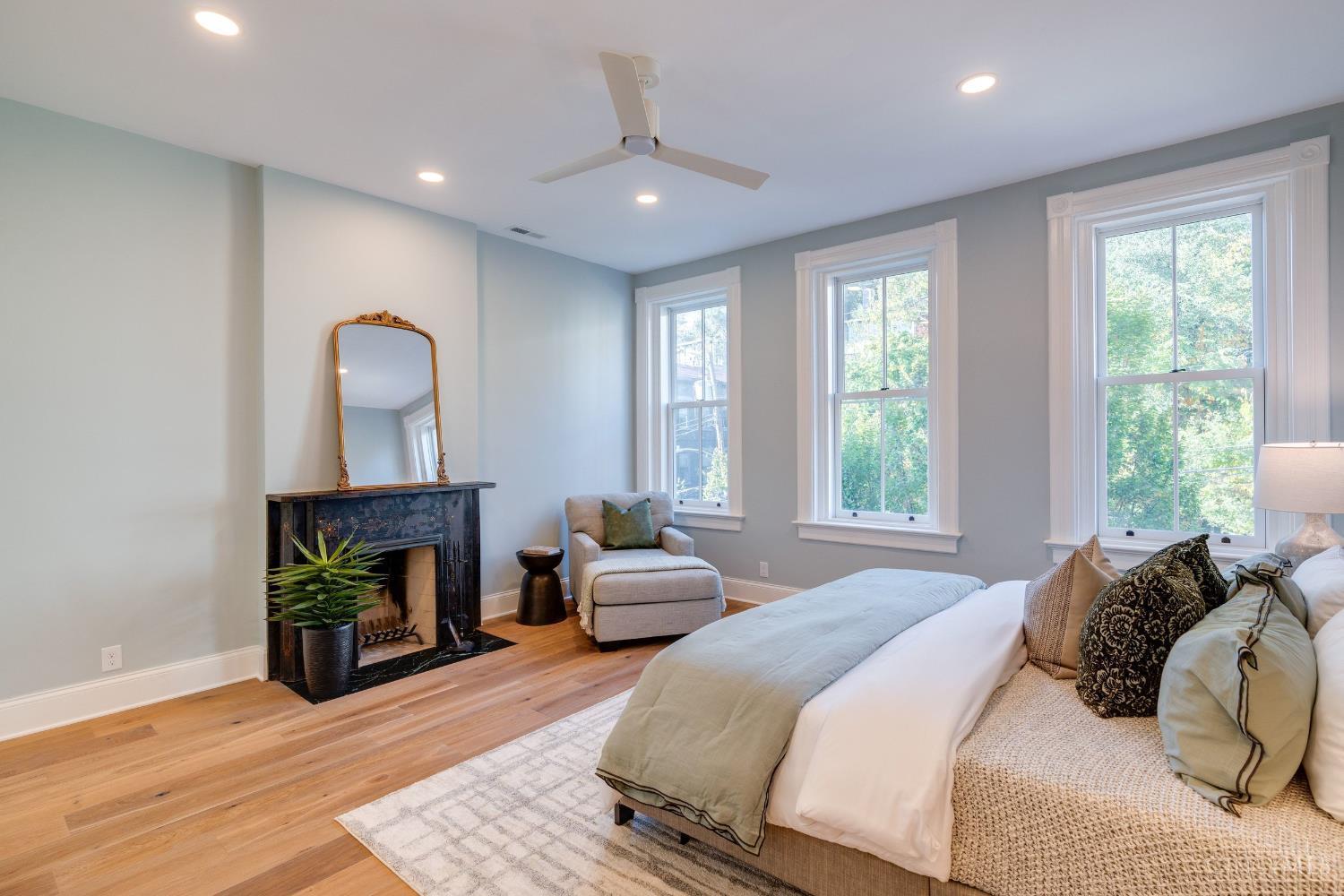 Photo 3 of Single family home for sale at 521 Milton St, Cincinnati, OH 45202 | MLS# 1897209 | Listing updated on 2026-10-29