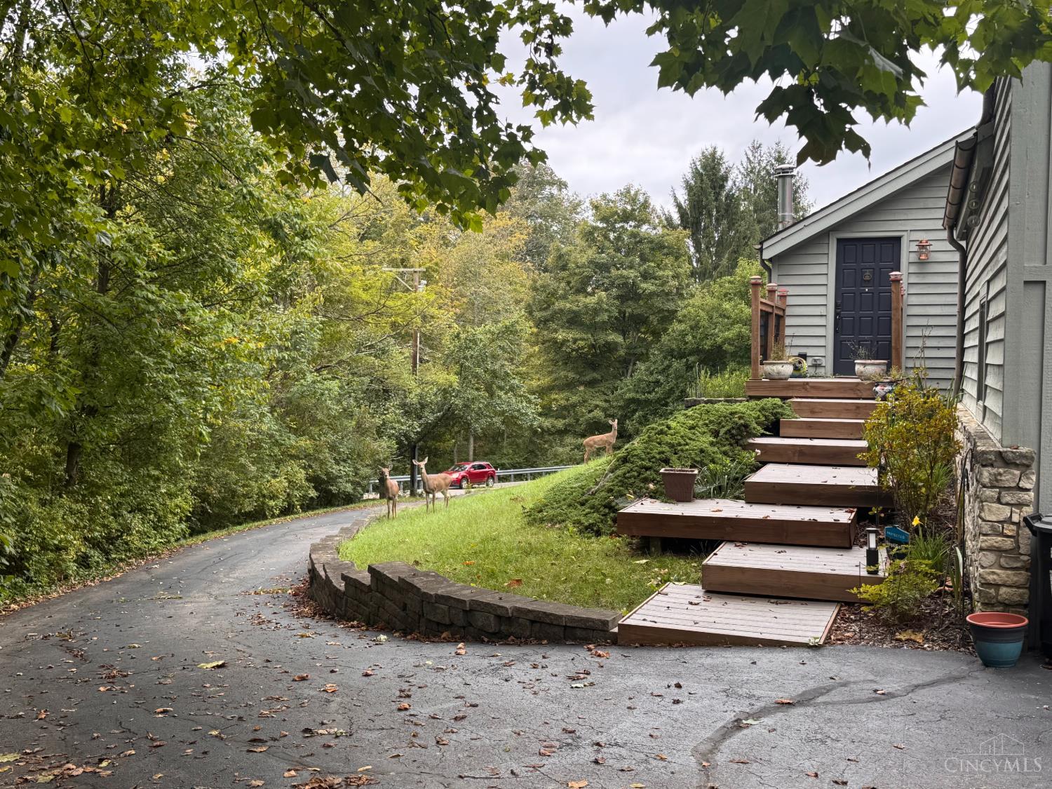 Photo 4 of Single family home for sale at 1061 Witt Rd, Anderson Twp, OH 45255 | MLS# 1898125 | Listing updated on 2026-10-29