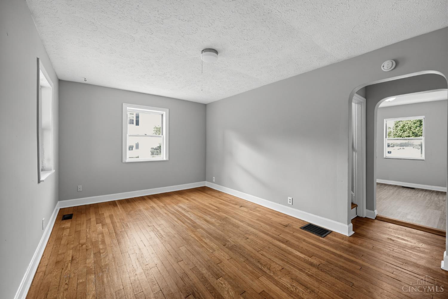 Photo 4 of Single family home for sale at 2010 W Galbraith Rd, North College Hill, OH 45239 | MLS# 1898474 | Listing updated on 2026-10-29