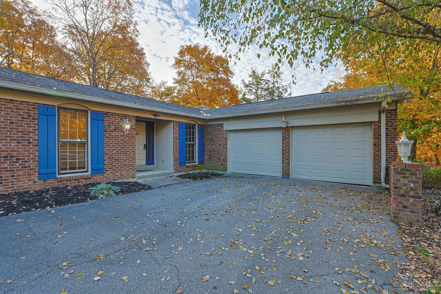 Photo 2 of Single family home for sale at 8193 Capitol Dr, Cincinnati, OH 45244 | MLS# 1898578 | Listing updated on 2026-10-29