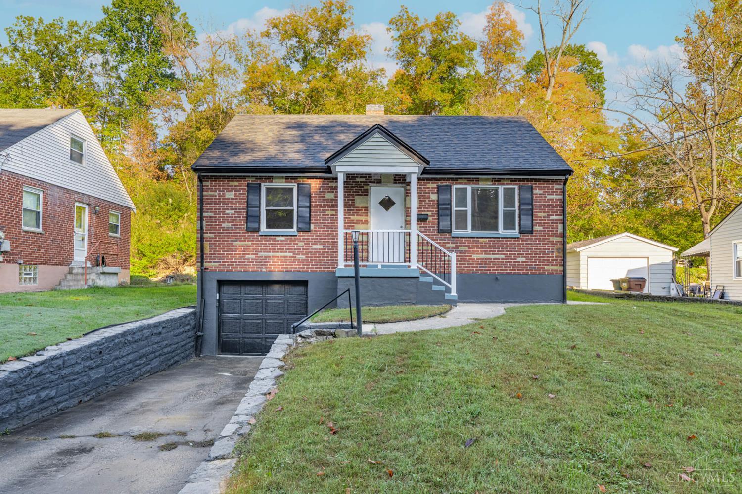 218 Ridgeway Road