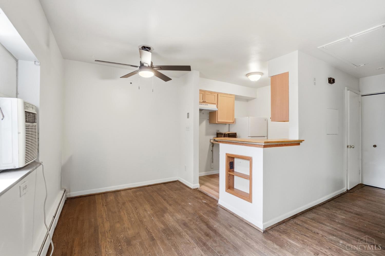 Photo 4 of House for sale at 6530 Revere Ave, Cincinnati, OH 45233 | MLS# 1898549 | Listing updated on 2026-10-28