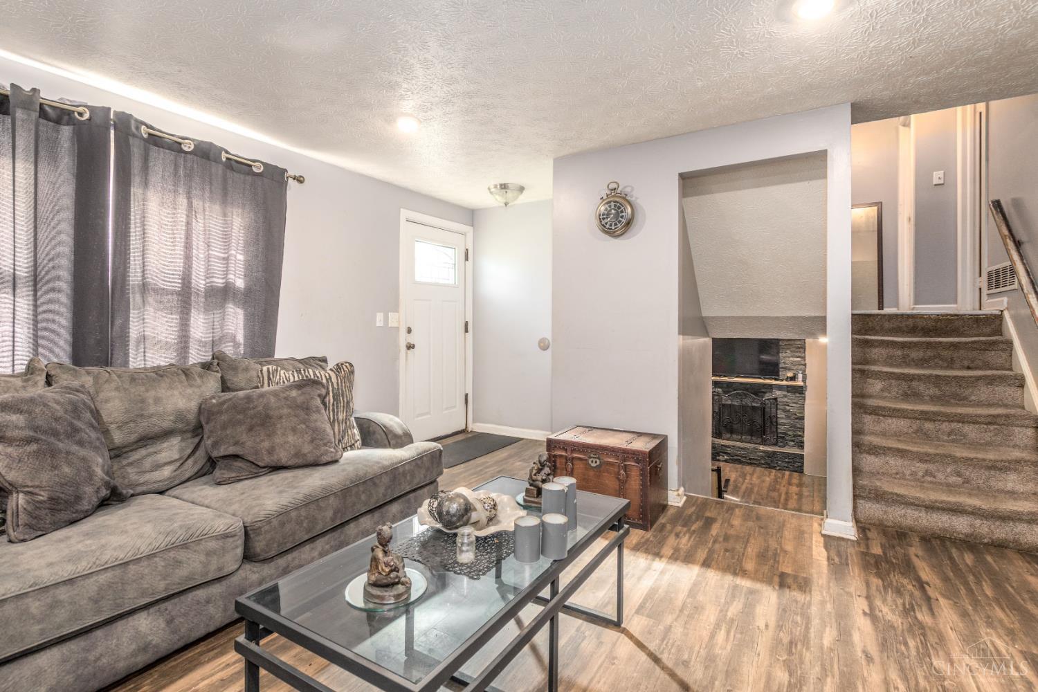Photo 3 of Single family home for sale at 3128 Glenaire Dr, Cincinnati, OH 45251 | MLS# 1898619 | Listing updated on 2026-10-30