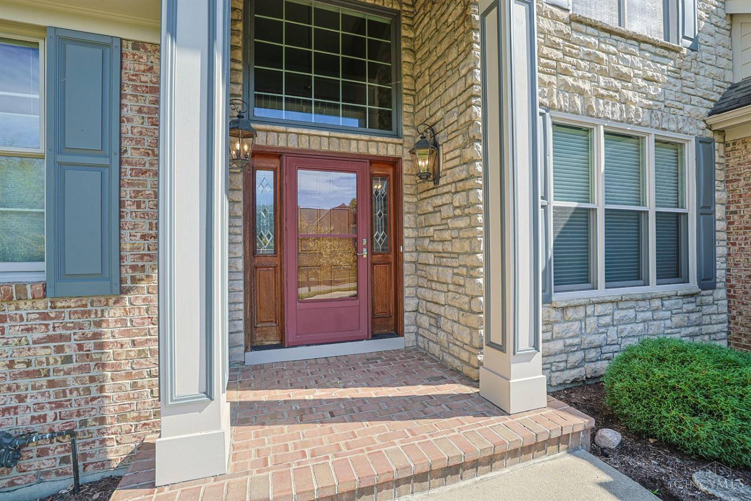 Photo 4 of Single family home for sale at 6952 Larkspur Ln, Liberty Twp, OH 45044 | MLS# 1898686 | Listing updated on 2026-10-29