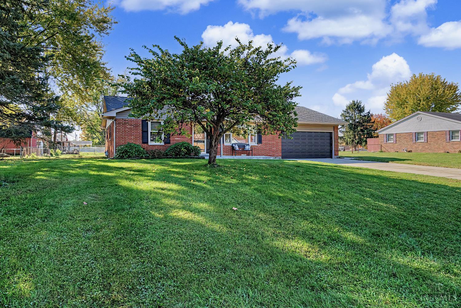 Photo 3 of Single family home for sale at 7481 Finch Ct, Carlisle, OH 45005 | MLS# 1898700 | Listing updated on 2026-10-29