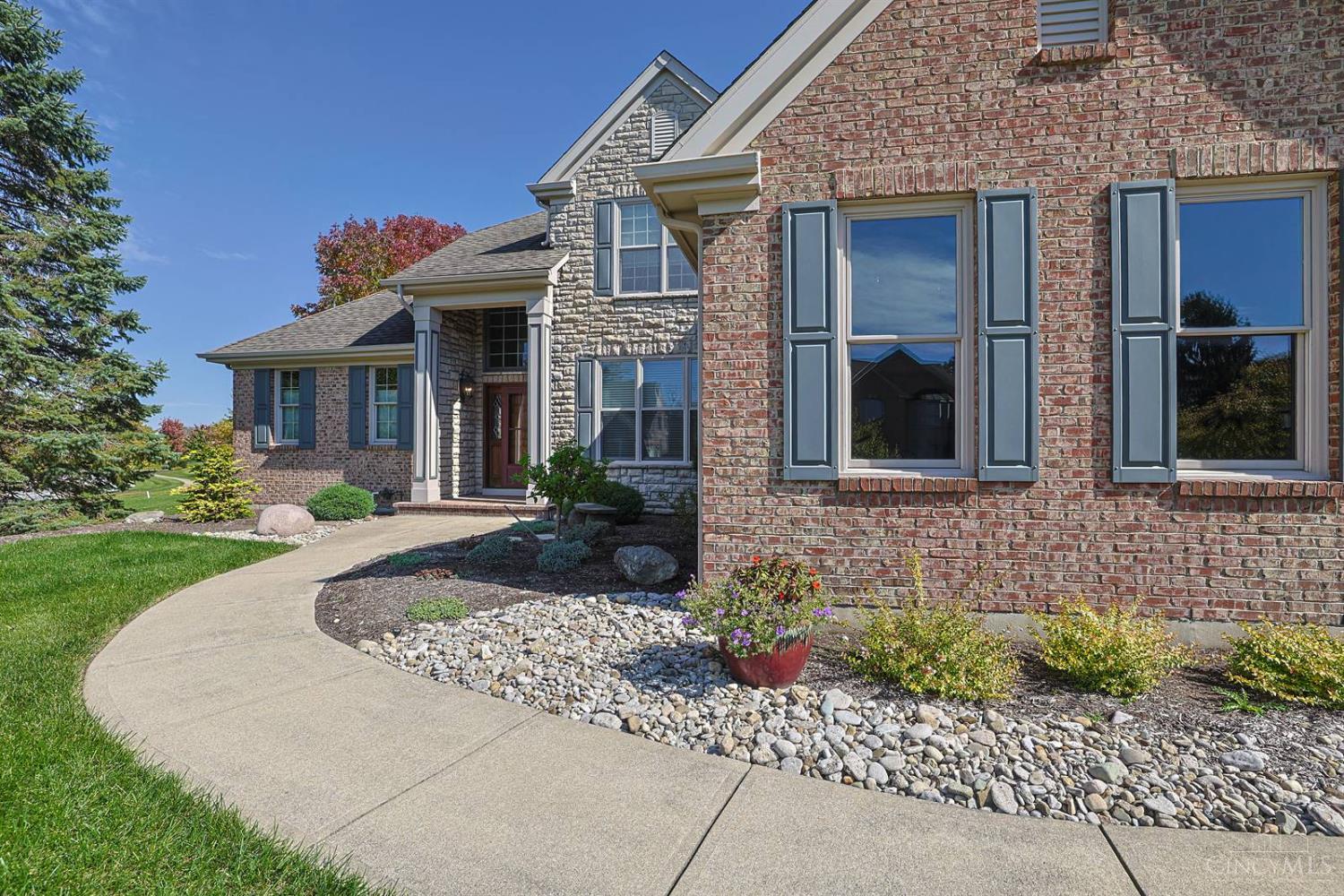 Photo 3 of Single family home for sale at 6952 Larkspur Ln, Liberty Twp, OH 45044 | MLS# 1898686 | Listing updated on 2026-10-29