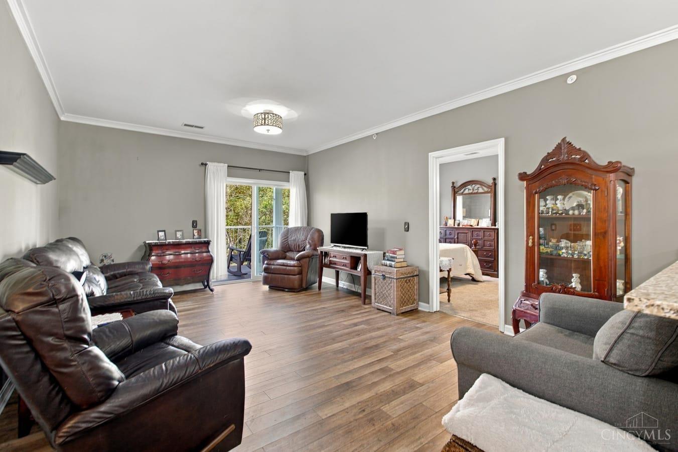Photo 2 of Townhouse for sale at 3503 Chestnut Park Ln #102, Cleves, OH 45002 | MLS# 1898653 | Listing updated on 2026-10-28