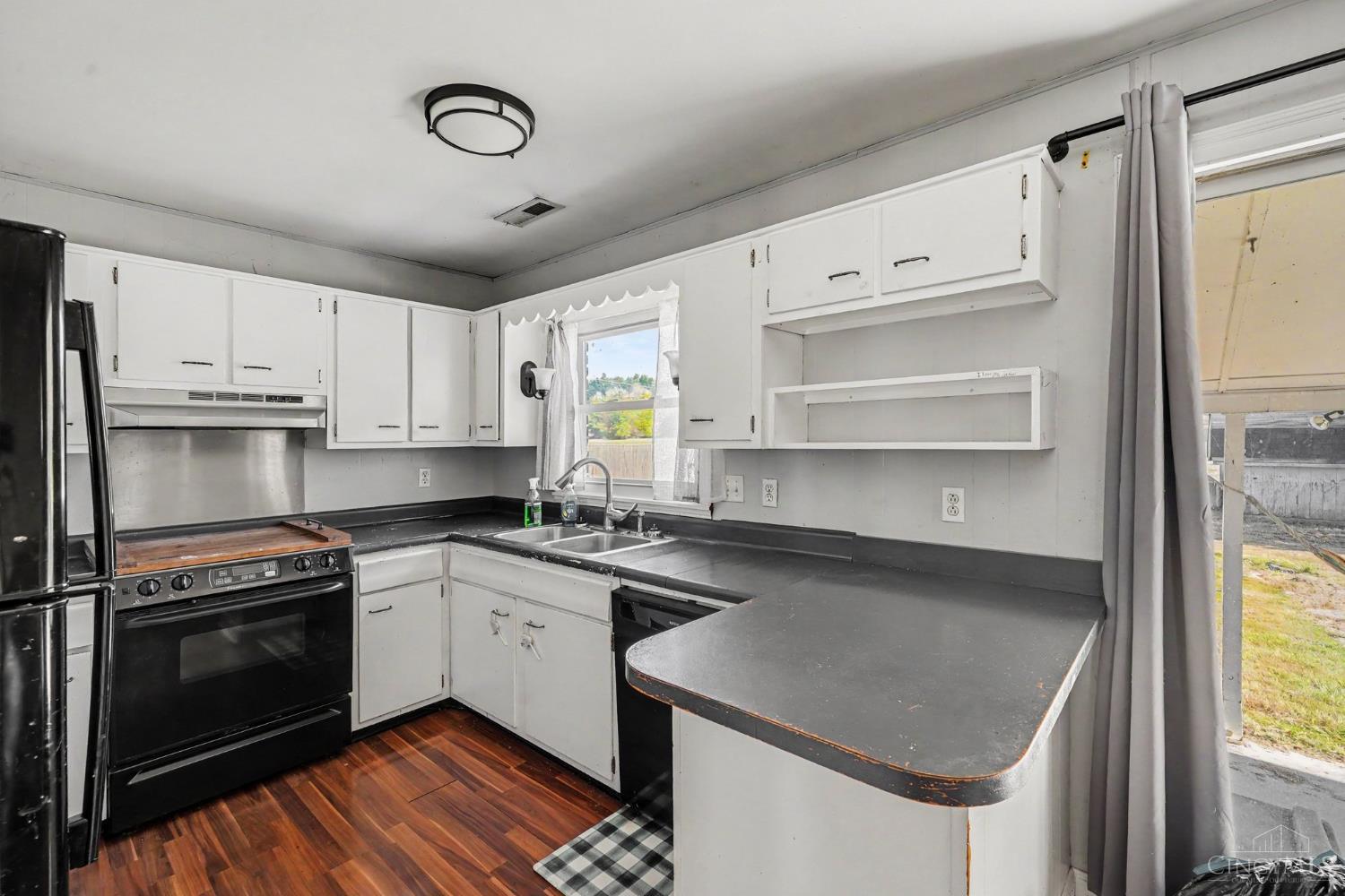 Photo 4 of Single family home for sale at 38 Wahl St, Georgetown, OH 45121 | MLS# 1898410 | Listing updated on 2026-10-28