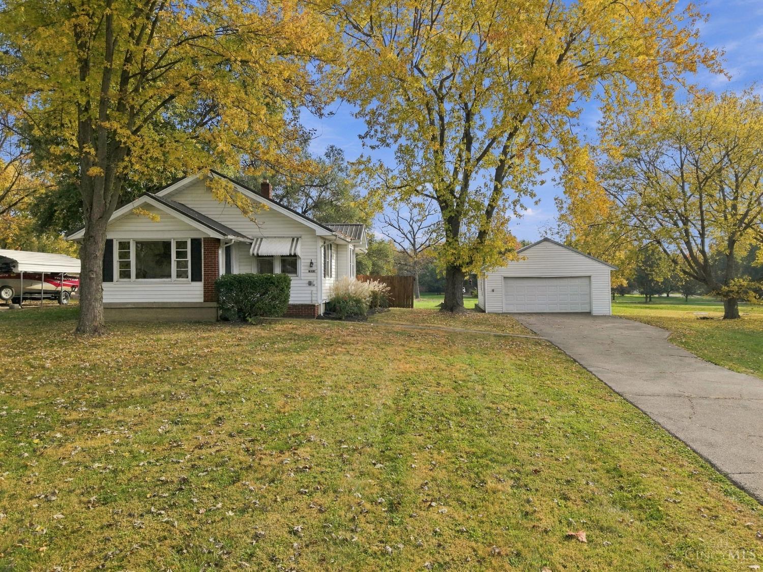 Photo 3 of Single family home for sale at 7668 Middletown Germantown Rd, Middletown, OH 45042 | MLS# 1898815 | Listing updated on 2026-10-29