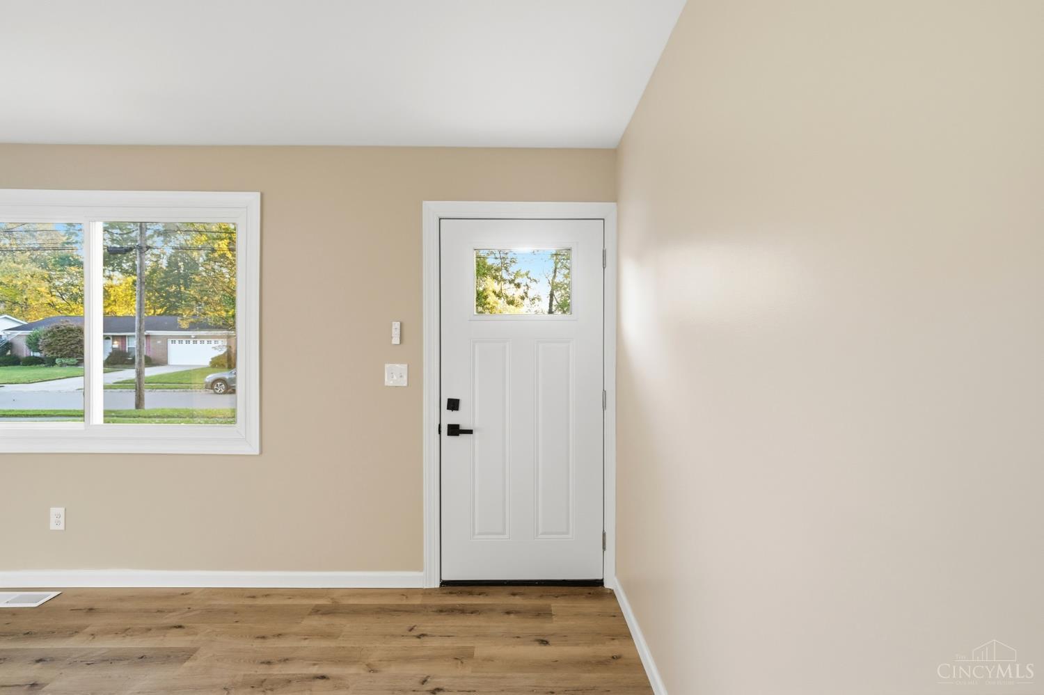 Photo 4 of Single family home for sale at 4731 Bradley Dr, Fairfield, OH 45014 | MLS# 1898681 | Listing updated on 2026-10-30