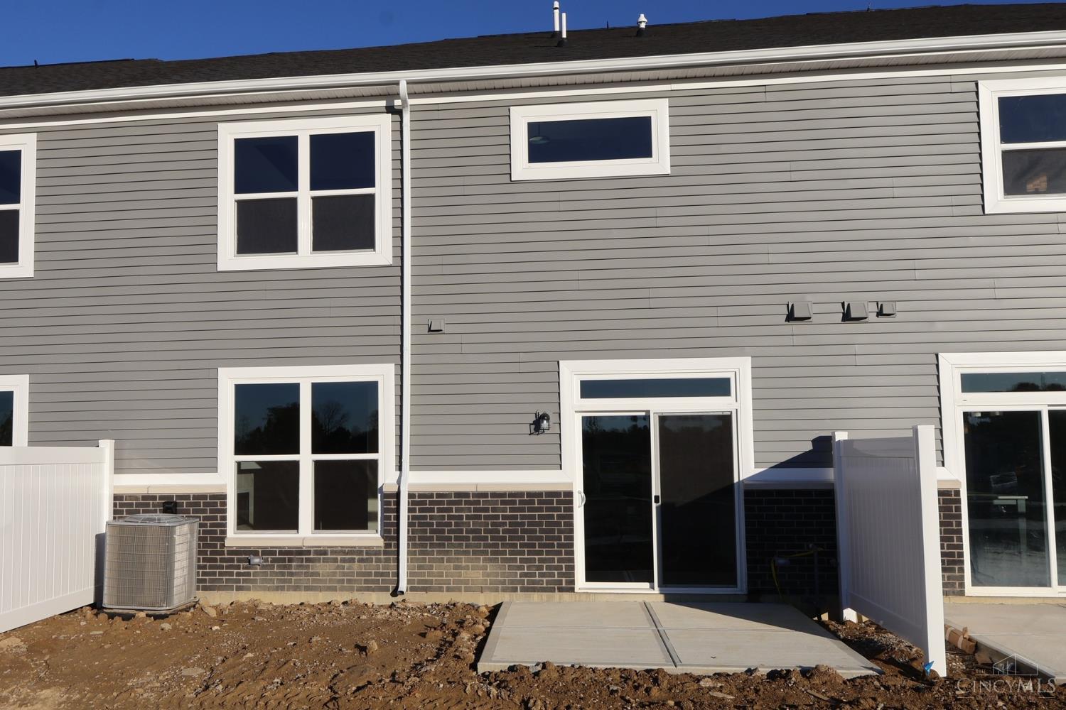 Photo 4 of Townhouse for sale at 7961 Monet Dr #39, Mason, OH 45040 | MLS# 1887848 | Listing updated on 2026-10-29