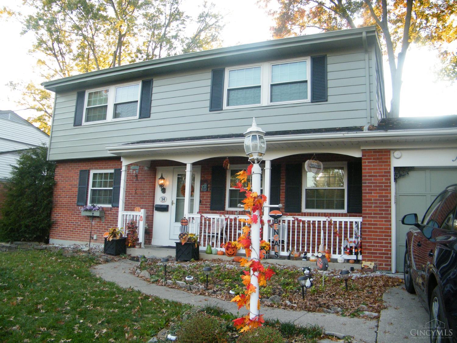 Photo 1 of Single family home for sale at 34 Handel Ln, Greenhills, OH 45218 | MLS# 1898869 | Listing updated on 2026-10-30