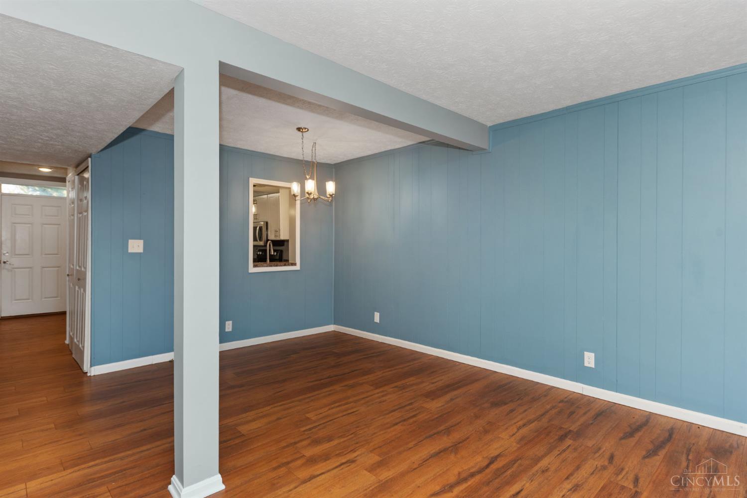 Photo 4 of Townhouse for sale at 6 Queens Crk, Union Twp, OH 45103 | MLS# 1898776 | Listing updated on 2026-10-29