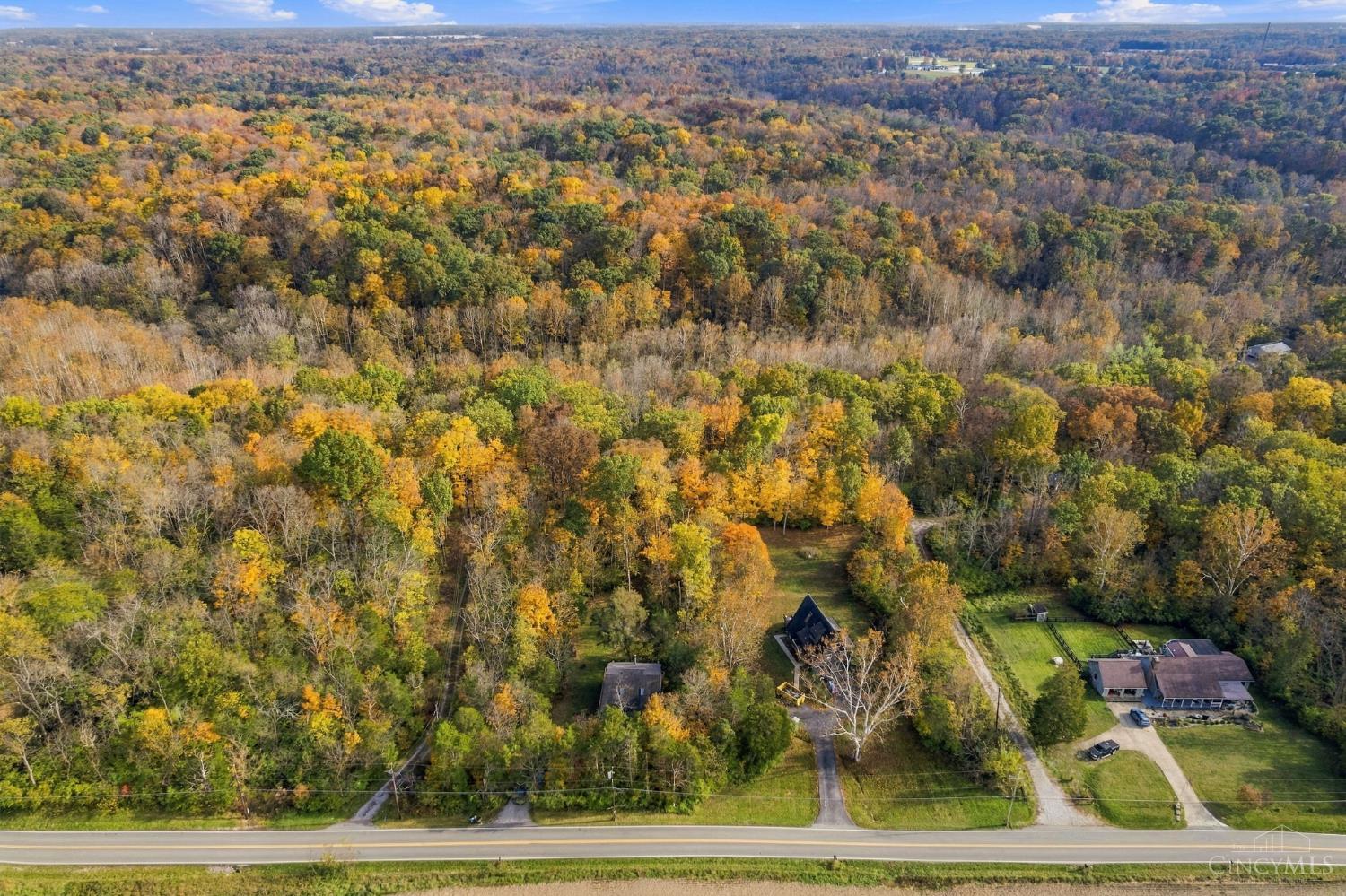 Photo 2 of Single family home for sale at 5424 Belfast Ownsville Rd, Stonelick Twp, OH 45103 | MLS# 1898795 | Listing updated on 2026-10-29