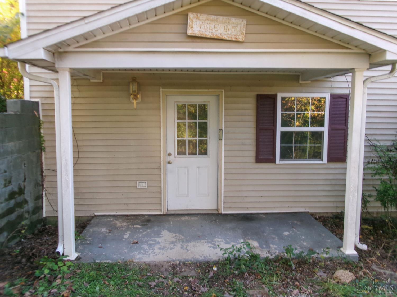 Photo 2 of Single family home for sale at 288 Ridgeland Rd, Sprigg Twp, OH 45144 | MLS# 1898799 | Listing updated on 2026-10-29
