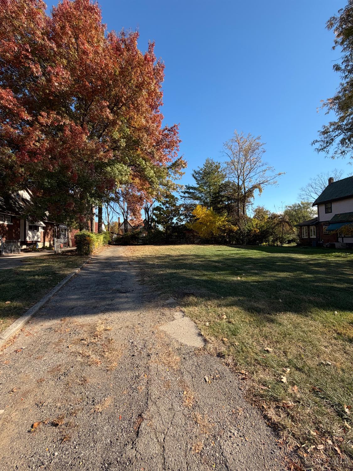 Photo 1 of Land for sale at 4660 Glenway Ave, Cincinnati, OH 45238 | MLS# 1898778 | Listing updated on 2026-10-29