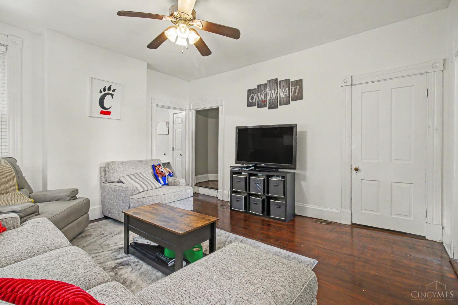 Photo 4 of Single family home for sale at 429 Southview Ave, Cincinnati, OH 45219 | MLS# 1898774 | Listing updated on 2026-10-29