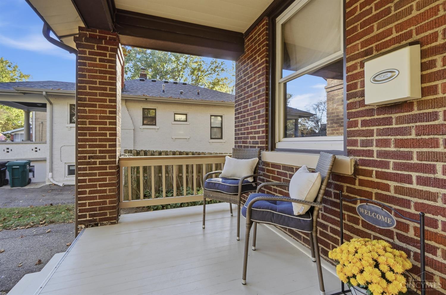 Photo 4 of Single family home for sale at 6221 Bona Vista Pl, Cincinnati, OH 45213 | MLS# 1898500 | Listing updated on 2026-10-29