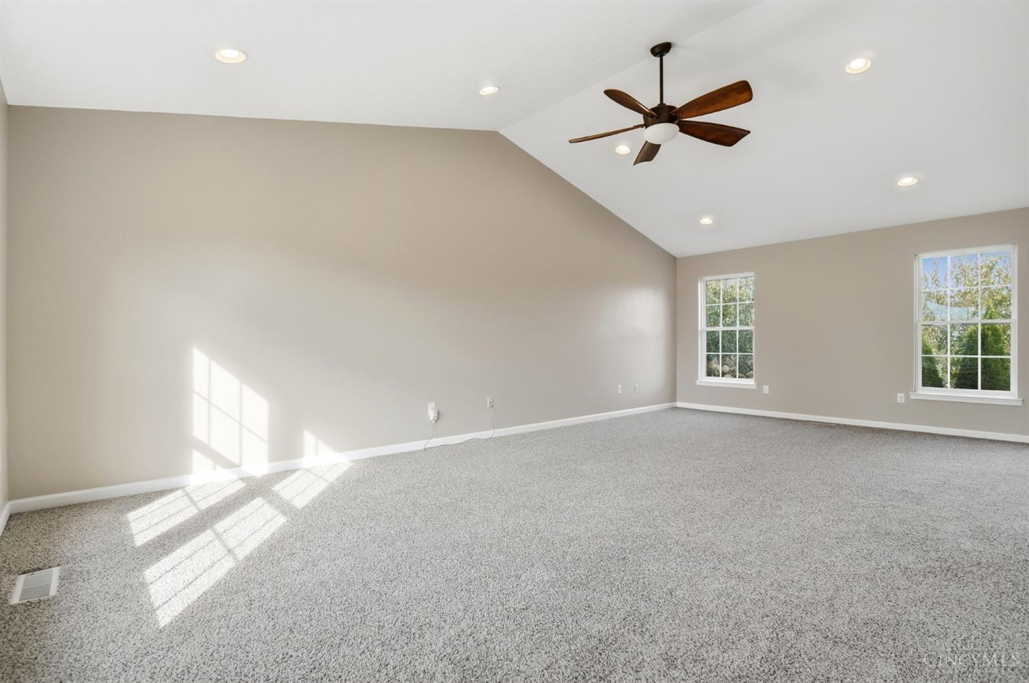 Photo 3 of Single family home for sale at 3532 Mourning Dove Woods, Franklin, OH 45005 | MLS# 1898824 | Listing updated on 2026-10-29