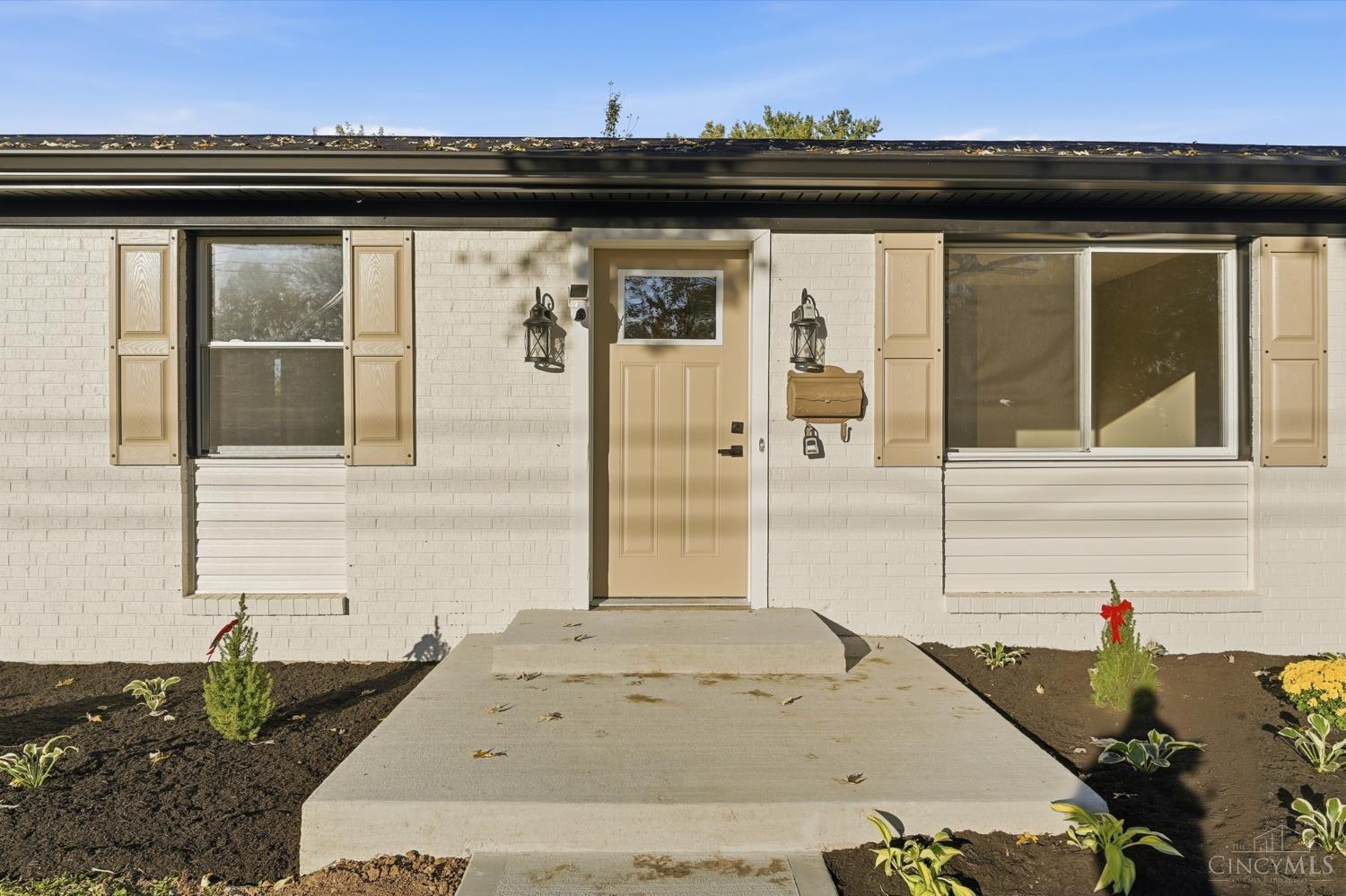 Photo 3 of Single family home for sale at 4731 Bradley Dr, Fairfield, OH 45014 | MLS# 1898681 | Listing updated on 2026-10-30