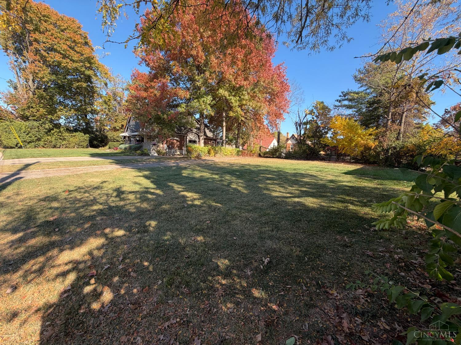 Photo 3 of Single family home for sale at 4666 Glenway Ave, Cincinnati, OH 45238 | MLS# 1898800 | Listing updated on 2026-10-29