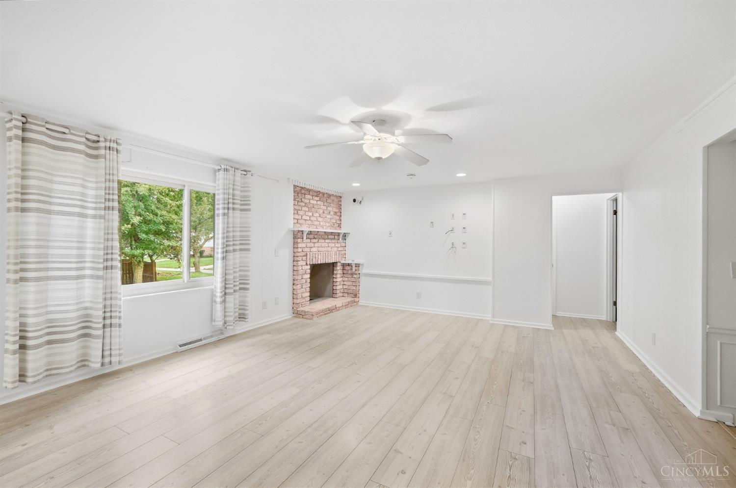 Photo 2 of Single family home for sale at 975 Timber Trl, Springfield Twp., OH 45224 | MLS# 1896680 | Listing updated on 2026-10-30