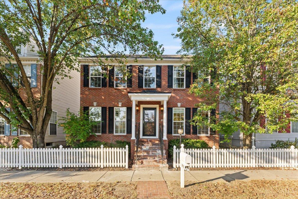Photo 2 of Single family home for sale at 3921 Miami Run, Mariemont, OH 45227 | MLS# 1898899 | Listing updated on 2026-10-30