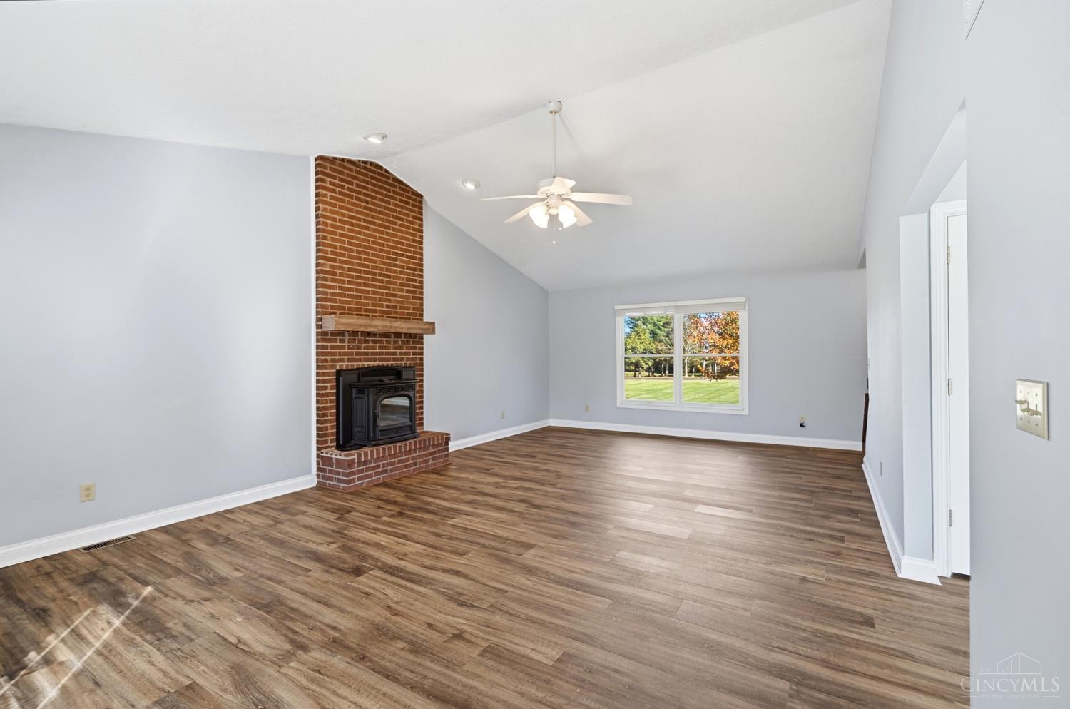 Photo 4 of Single family home for sale at 5443 Booth Rd, Oxford Twp, OH 45056 | MLS# 1898593 | Listing updated on 2026-10-31