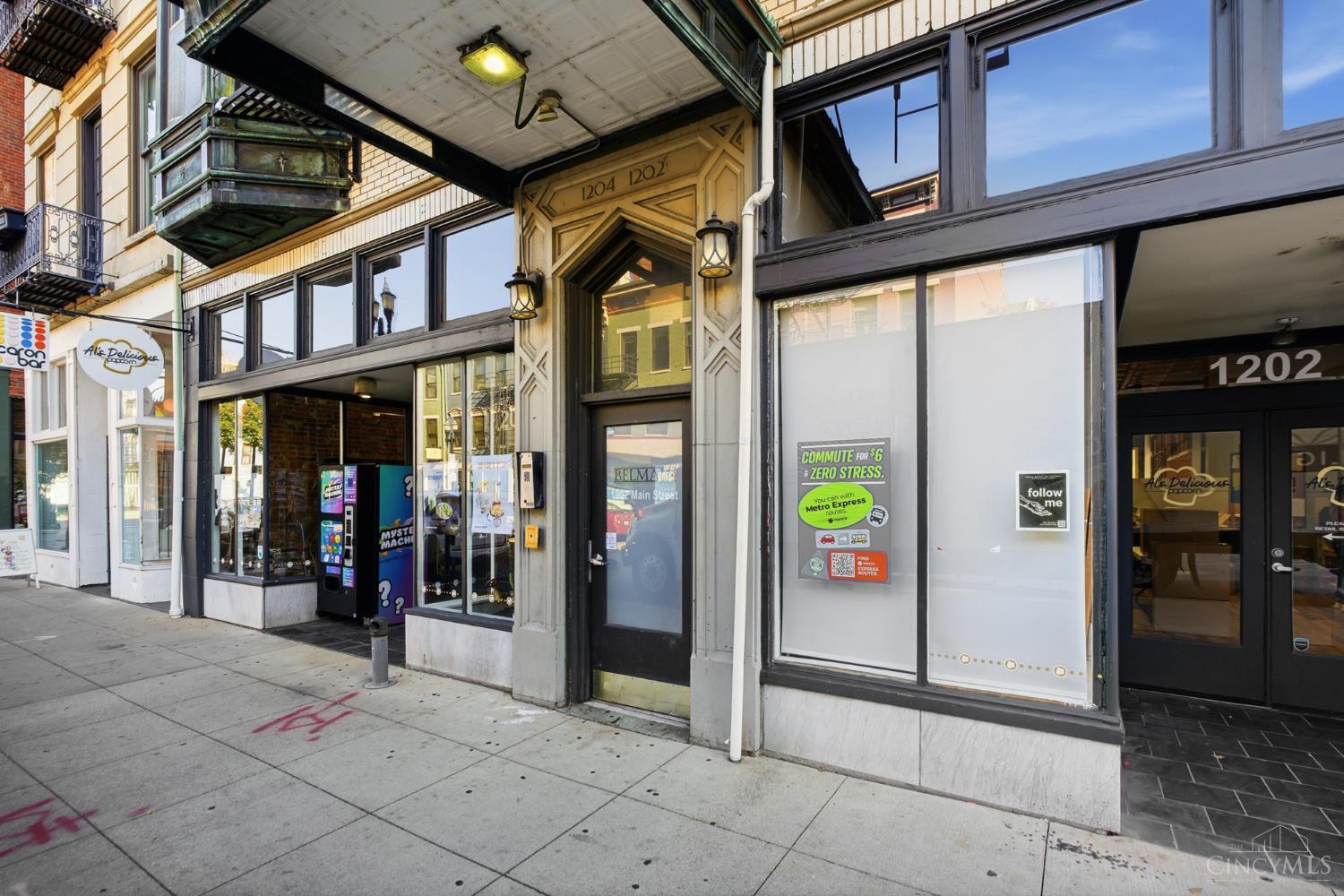 Photo 3 of Condo for sale at 1202 Main St #6, Cincinnati, OH 45202 | MLS# 1898953 | Listing updated on 2026-10-31
