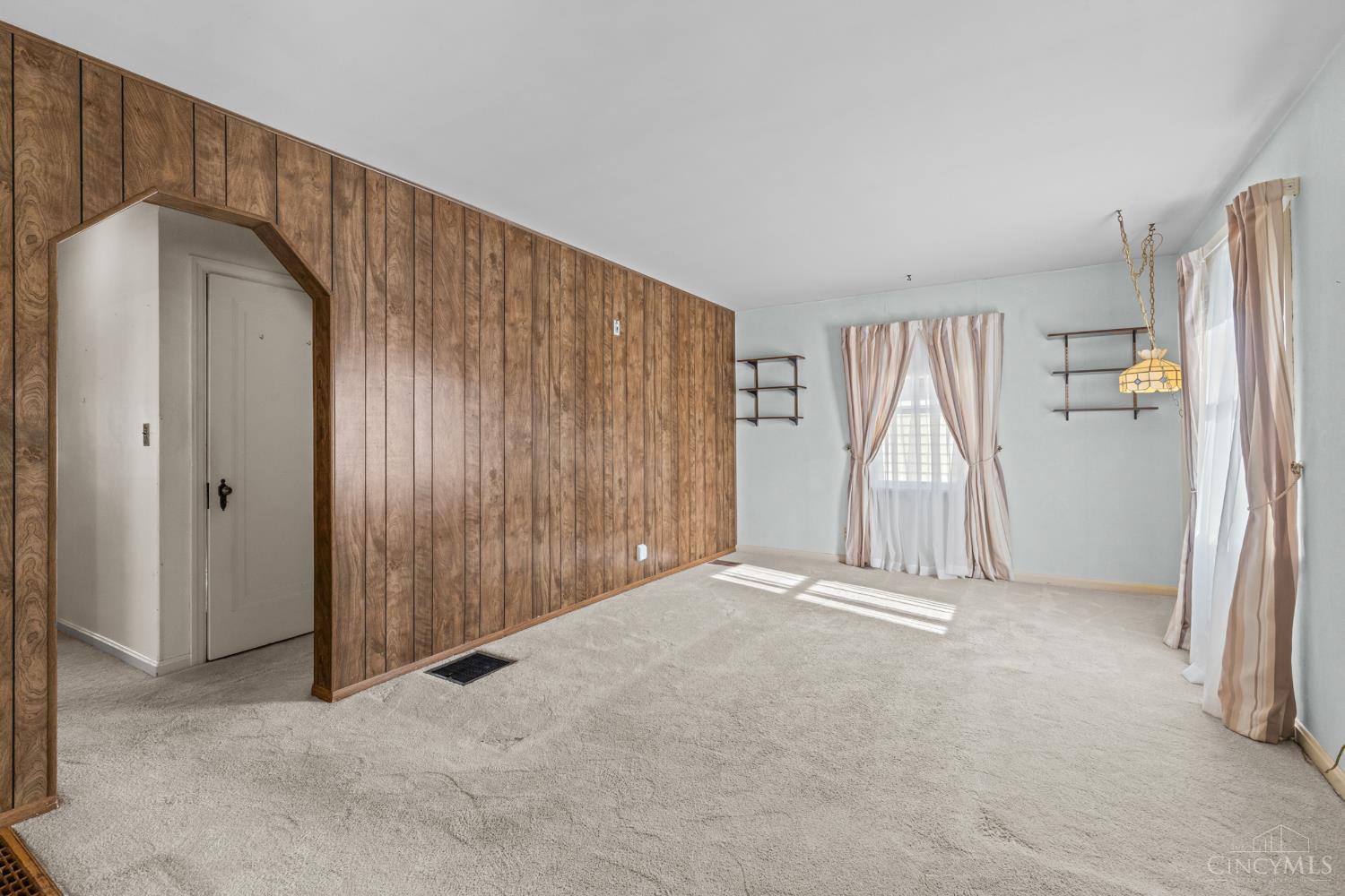Photo 3 of Single family home for sale at 1890 Ashbrook Dr, Cincinnati, OH 45238 | MLS# 1898720 | Listing updated on 2026-10-30