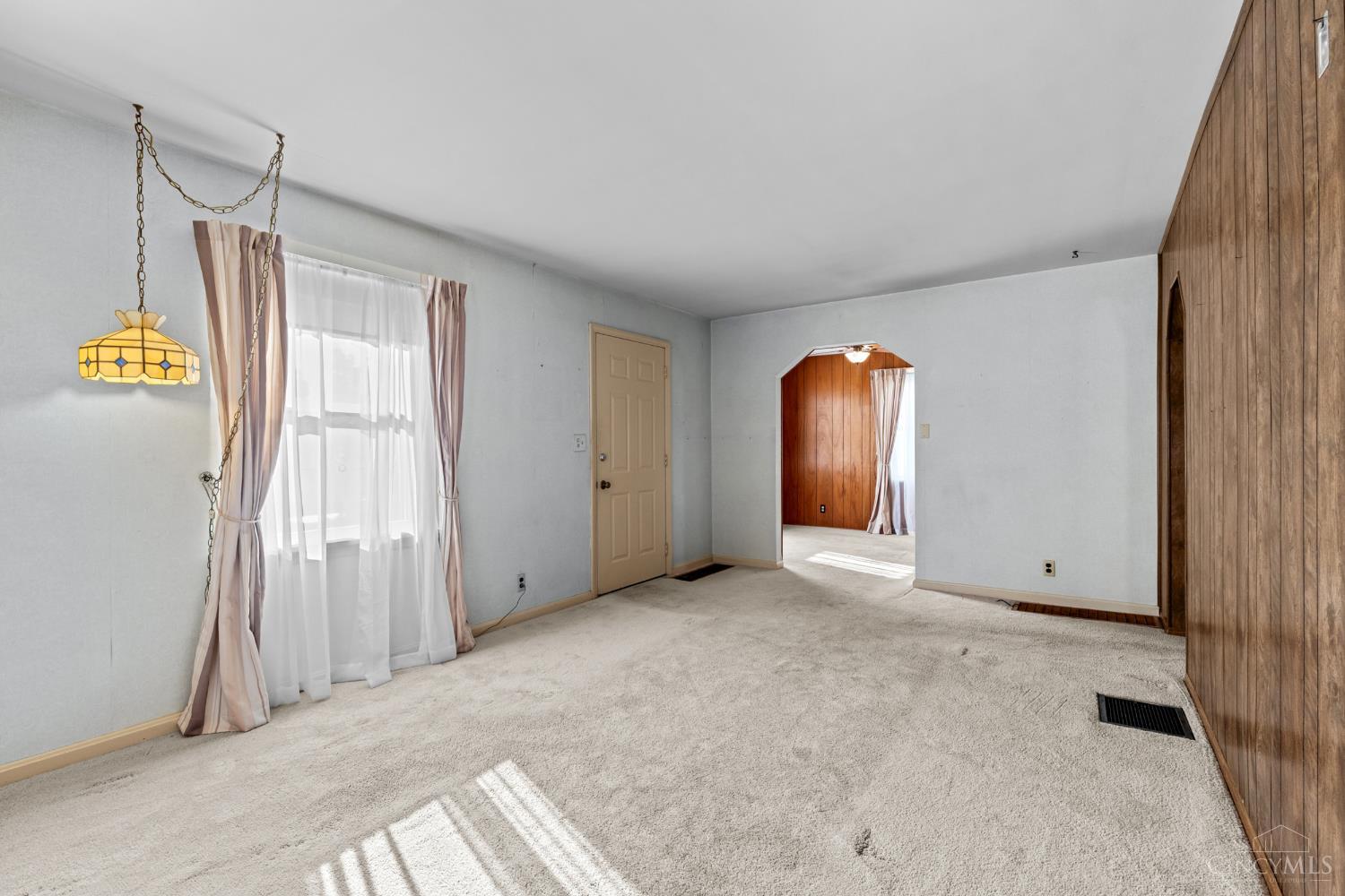Photo 2 of Single family home for sale at 1890 Ashbrook Dr, Cincinnati, OH 45238 | MLS# 1898720 | Listing updated on 2026-10-30