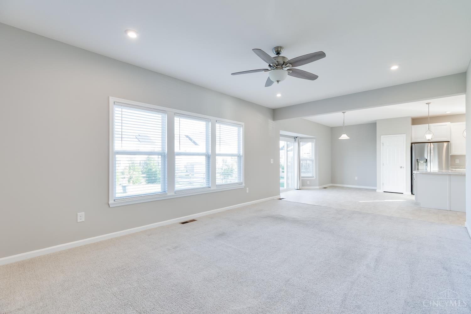 Photo 2 of Single family home for sale at 1464 Eagle Blvd, Hamilton Twp, OH 45039 | MLS# 1898698 | Listing updated on 2026-10-31
