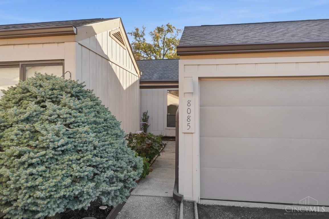 Photo 2 of Single family home for sale at 8085 Timbertree Way, West Chester, OH 45069 | MLS# 1898918 | Listing updated on 2026-10-31